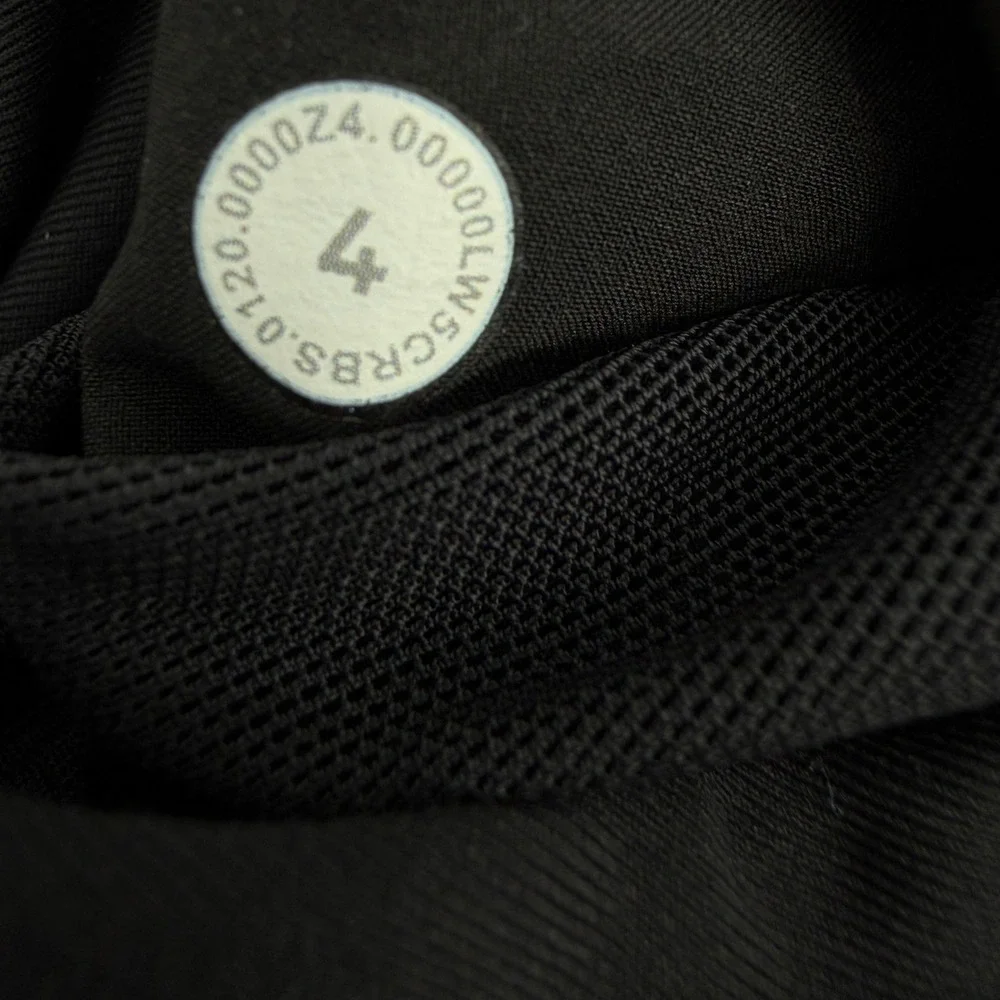 Lululemon Black Keep Moving Pants Sz 4 High Rise Relaxed